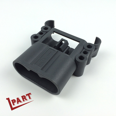 La batterie de chariot élévateur de Liftpart 150V 160A partie le connecteur masculin de remplissage de prise adapté aux besoins du client