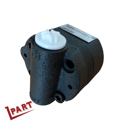 Chariot élévateur Axle Steering Hydraulic Oil Pump arrière de 7FB 1T-3T 45540-13131-71